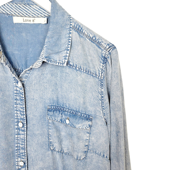 LOVE 8 Acid Wash Chambray 100% Lyocell Button Down Shirt - Size L - Picture 2 of 4